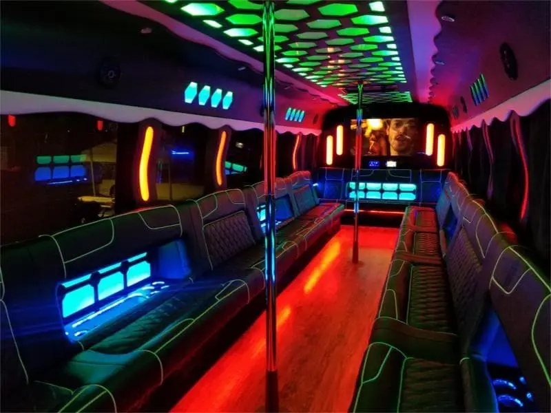 Earthquake Washington DC party bus service for Capitol Hill events — 38-40 passengers